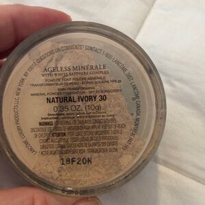 Lancome Ageless Minerale Foundation - Natural Ivory 30- only used couple times